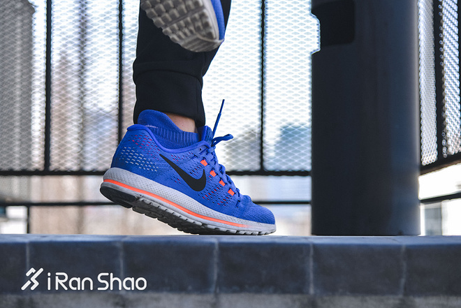 跑鞋 | 把体重全部交给它 Nike Air Zoom Vomero 12深度评测