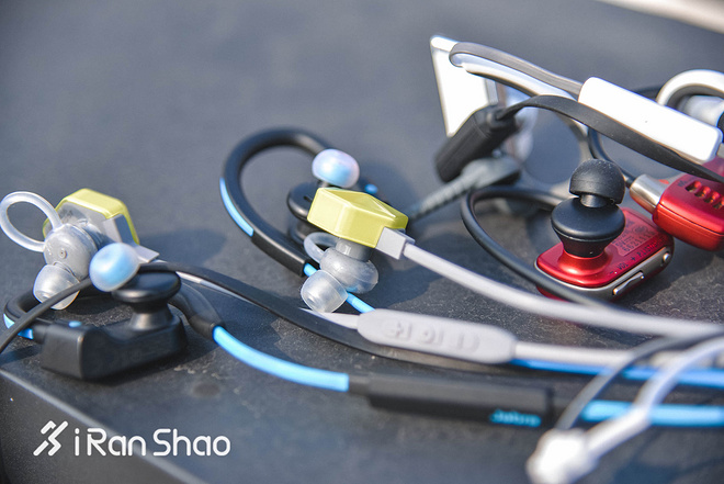 TopX | 你的耳朵还好么 五款运动耳机强势横评