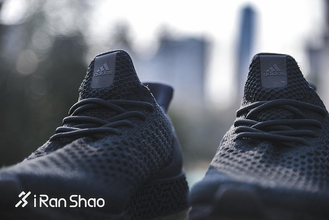 Weekly Gear |  近看adidas 3D Runner 这双炒至3000美元的跑鞋