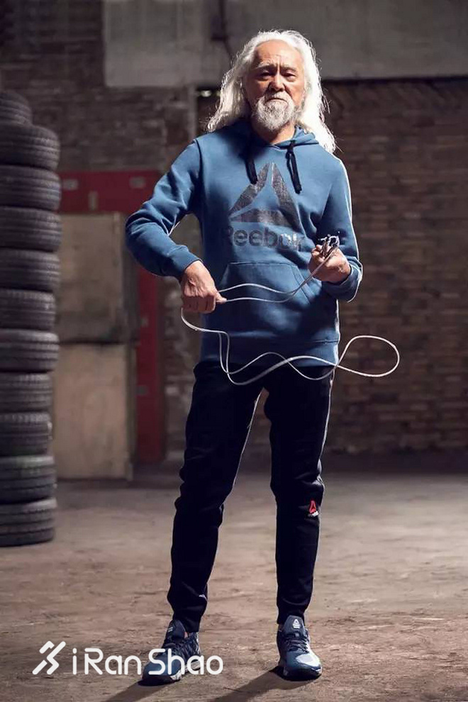 一周新鲜装备资讯 | 快来转发这条真·锦鲤跑鞋