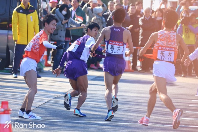 战报 | 2017箱根驿传：青学大枪挑早稻田