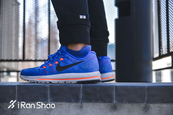 跑鞋 | 把体重全部交给它 Nike Air Zoom Vomero 12深度评测