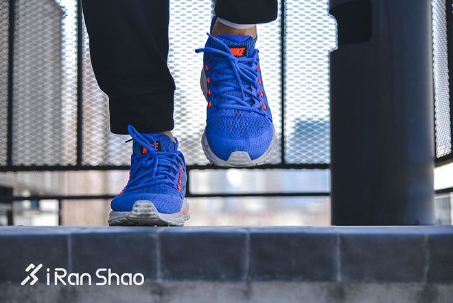 跑鞋 | 把体重全部交给它 Nike Air Zoom Vomero 12深度评测