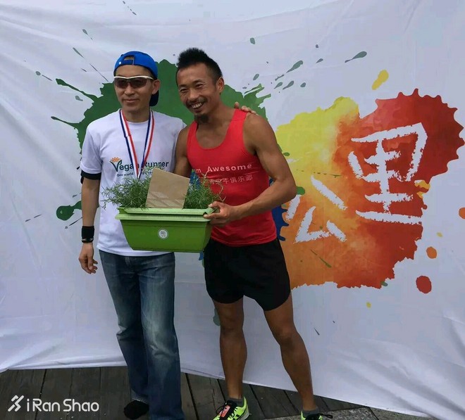 人物 | 全马400线沉浮三年后，他两月内连破330和315