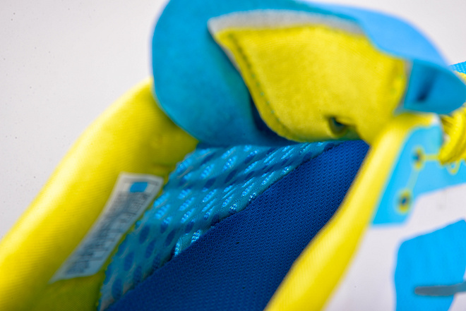 跑鞋 | HOKA ONE ONE Tracer 告别厚底 拥抱速度