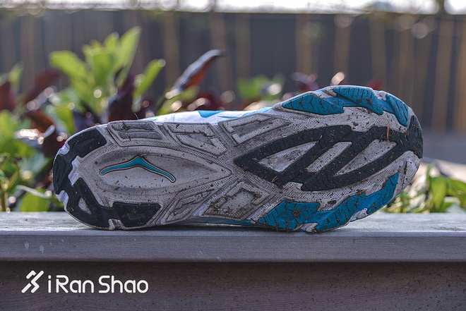 跑鞋 | HOKA ONE ONE Tracer 告别厚底 拥抱速度