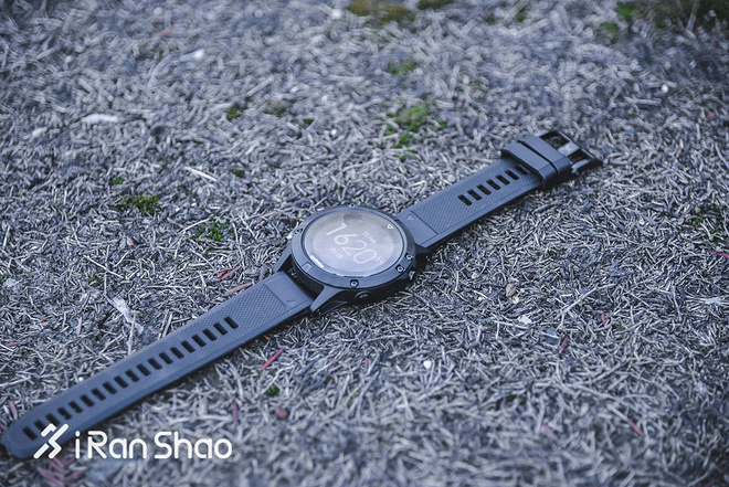 开箱 | Garmin Fenix 5 最强旗舰手表已在阵中？