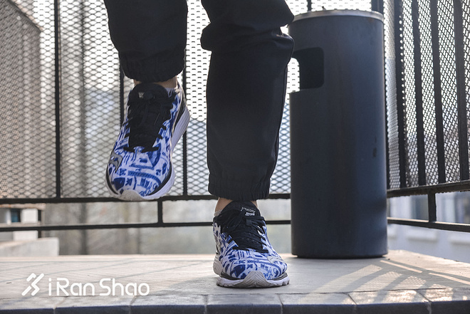 跑鞋 | 一双鞋垫的巨大能量 Saucony Kinvara 8深度评测
