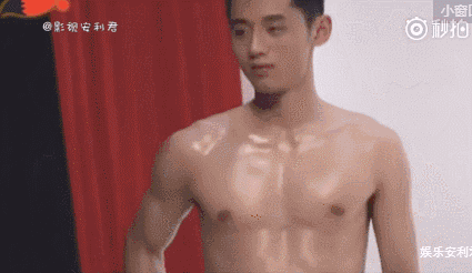 热点 | 谁说亚洲身材没有好肉体  这里满屏都是荷尔蒙