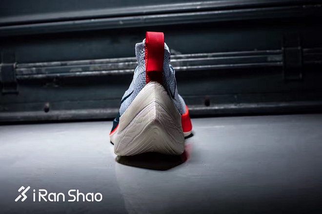 一周新鲜装备资讯 | 不止破二跑鞋 Nike还造了我们能穿的鞋
