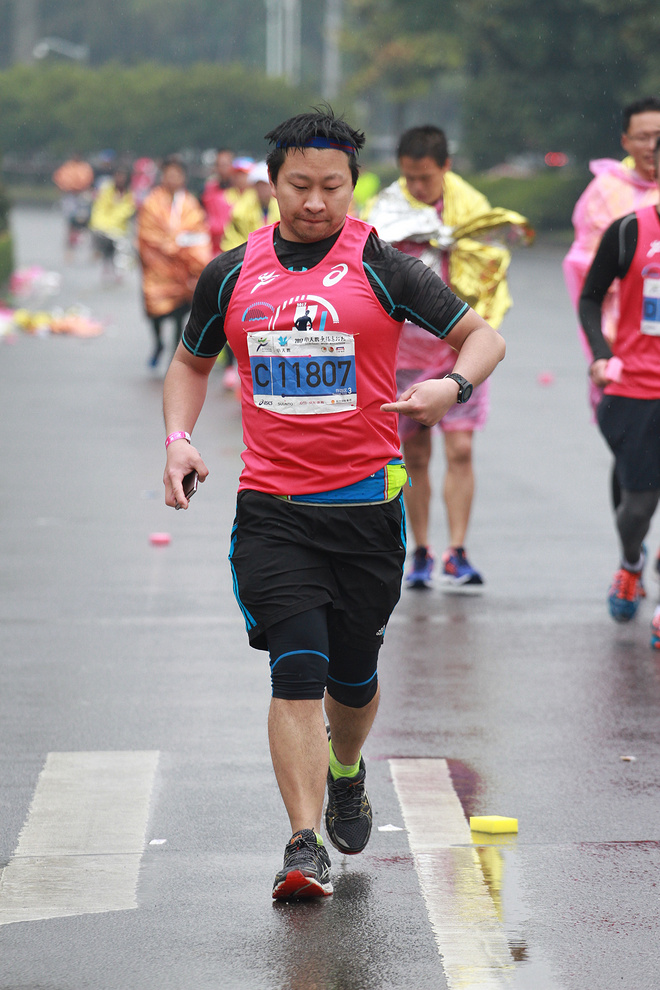 谁跑谁知道，鬼知道我们经历了什么