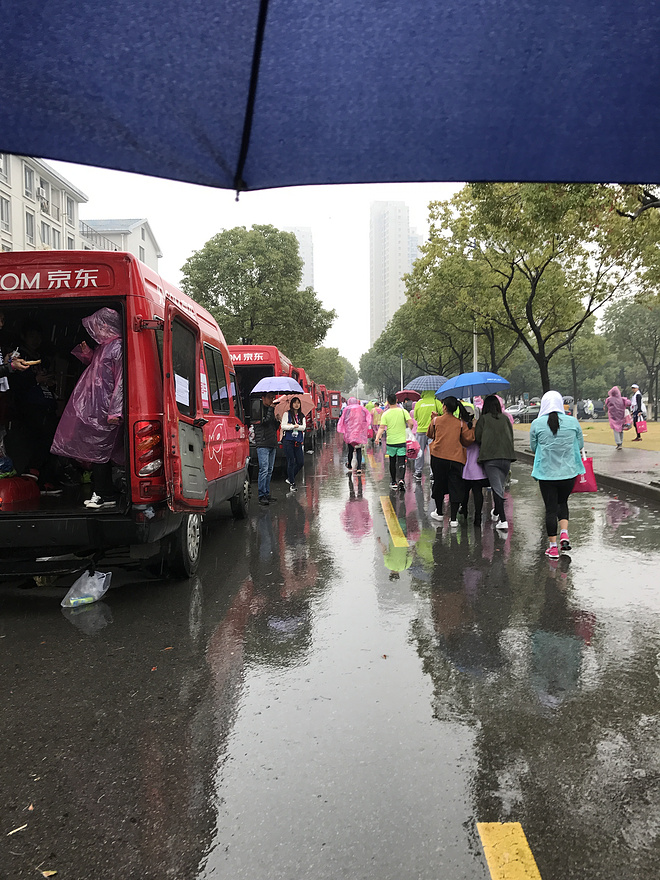 我迷恋的，或许是掏空身体之后的静默无言——虾说锡马