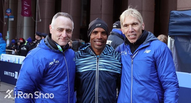 深度 | 2017纽约半马：美女赫德三连霸 金发师妹破纪录