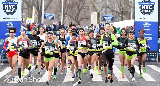 深度 | 2017纽约半马：美女赫德三连霸 金发师妹破纪录