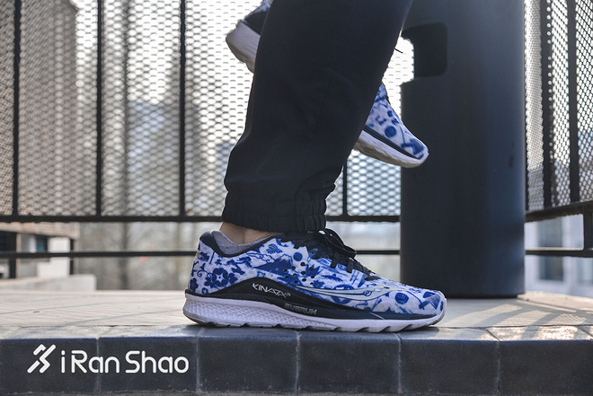 跑鞋 | 一双鞋垫的巨大能量 Saucony Kinvara 8深度评测