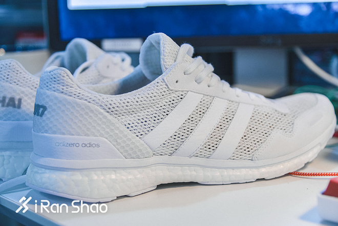 一周新鲜装备资讯 | 长泽雅美与Under Armour在一起能有什么火花？