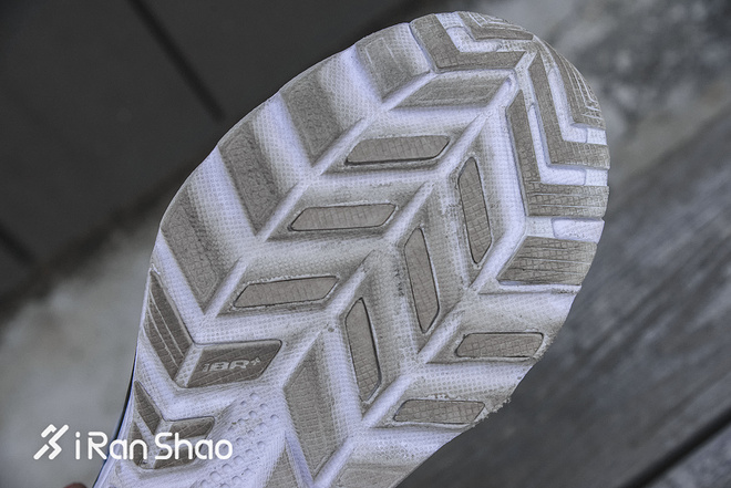 跑鞋 | 一双鞋垫的巨大能量 Saucony Kinvara 8深度评测