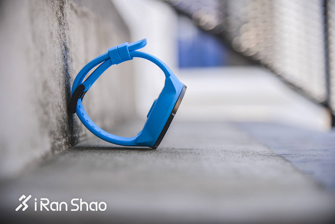 开箱 | Suunto Spartan Sport Wrist HR 迟到两年的首个光电心率手表