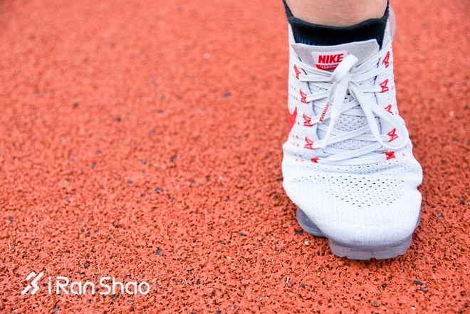 跑鞋 | Nike Air VaporMax 革命尚未成功Air还需努力