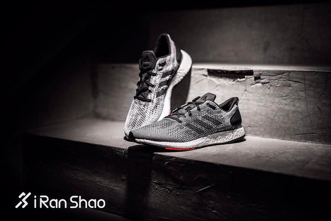 一周新鲜装备资讯 | Garmin Forerunner 935高清大图来了