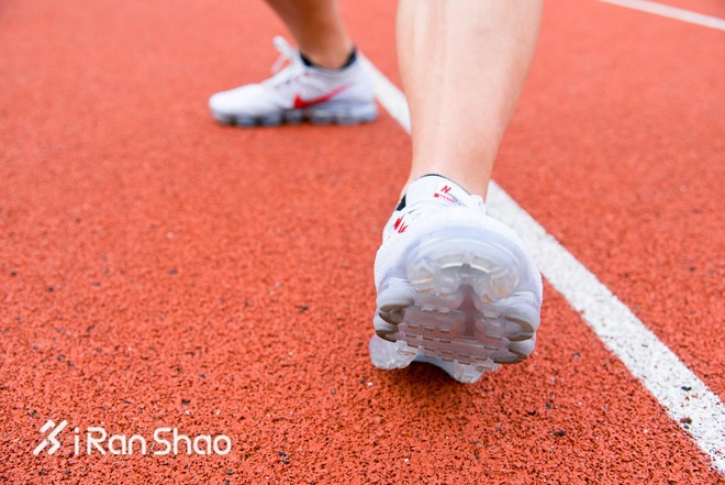 跑鞋 | Nike Air VaporMax 革命尚未成功Air还需努力