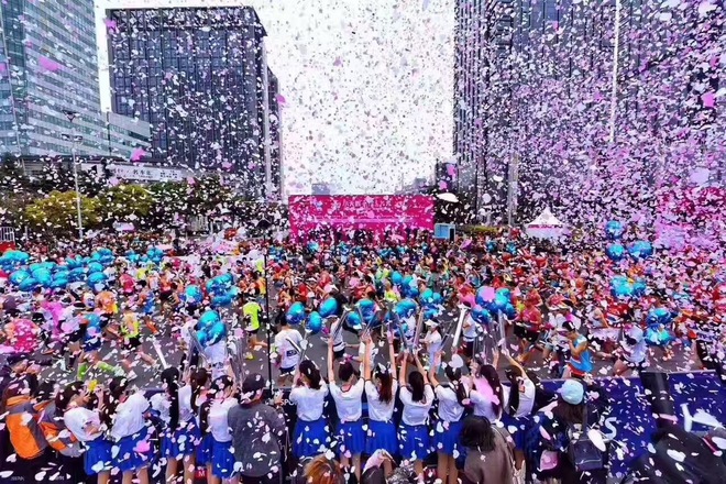 蘑菇菌的首马-2017无锡马拉松 给你一个粉色的回忆