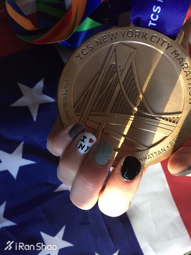 人物 | 首秀斩获纽马季军 美国“万米一姐”处马战记