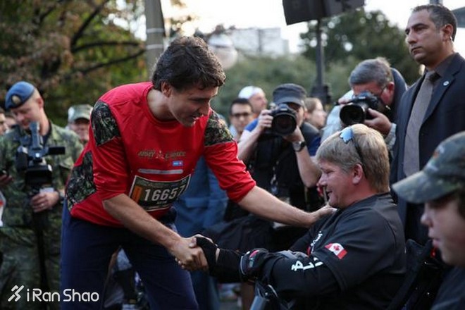 人物 | 23分钟轻松跑完5公里 加拿大总理再秀跑步实力