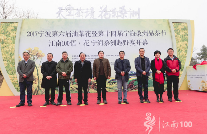 江南100游侠视角——沐浴着绵绵细雨，奔跑在满坡满野的金黄中