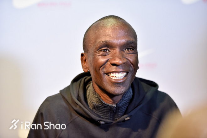 深度 | 亲历马拉松破二现场是怎样的一种体验？