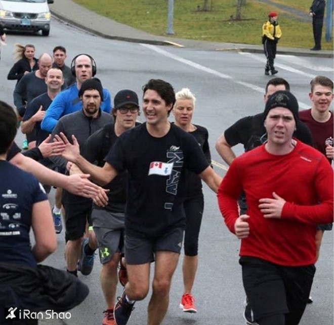 人物 | 23分钟轻松跑完5公里 加拿大总理再秀跑步实力