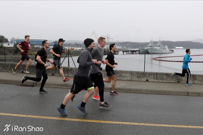 人物 | 23分钟轻松跑完5公里 加拿大总理再秀跑步实力