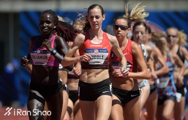 人物 | 首秀斩获纽马季军 美国“万米一姐”处马战记