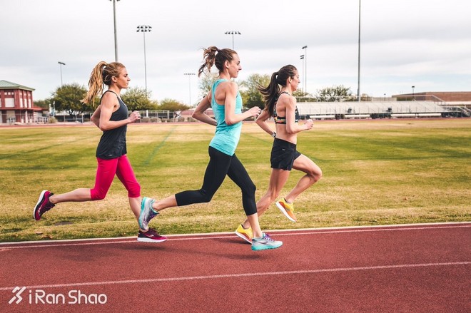 人物 | 首秀斩获纽马季军 美国“万米一姐”处马战记