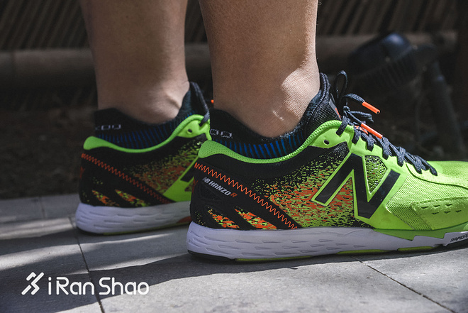 跑鞋 | New Balance HANZO R 严肃跑者利器