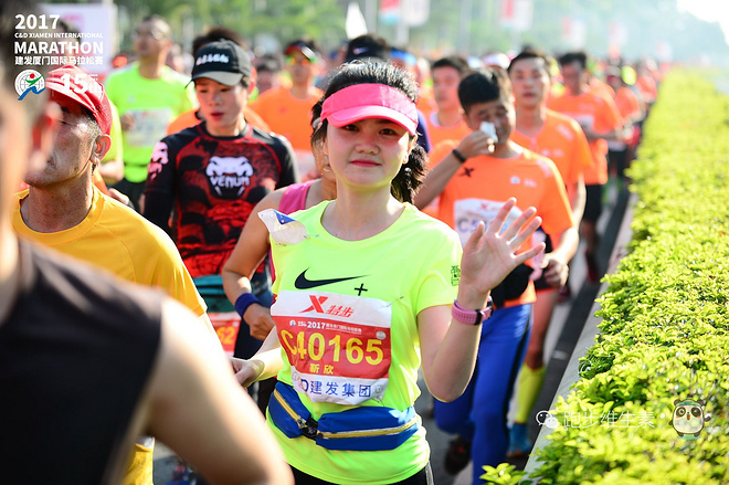 别人已经有人当了，你做自己就好——2017武汉马拉松手记