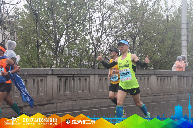跑过风雨跑过你，跑出更好的自己-武汉马拉松