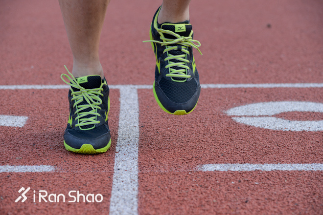 TopX | 性价比为王 200块的跑鞋真的能跑步么？