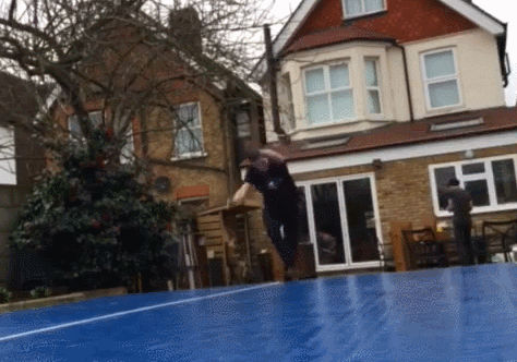 蜘蛛侠又翻拍 荷兰弟和前辈们有什么不一样