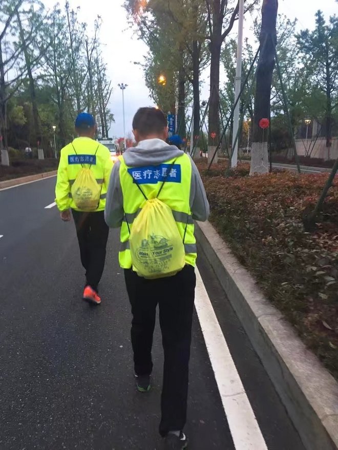 汉马有你，疾风劲雨也似晴
