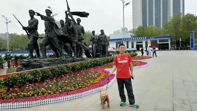 再跑汉马的狗子———记四毛的第22场马拉松