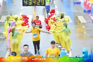 天气太虐  汉马最爱