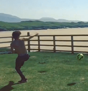 蜘蛛侠又翻拍 荷兰弟和前辈们有什么不一样