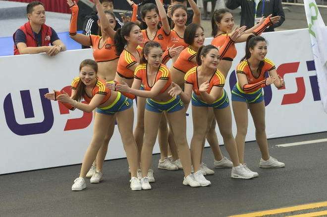 就算大雨倾城，亦赴汉马之约