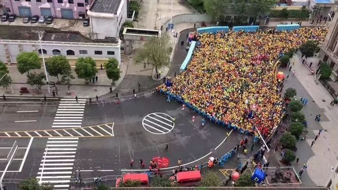 【心中有爱 四季不败】