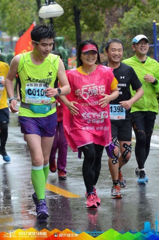 我心中最爱的武汉马拉松  —  周津