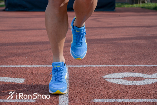 TopX | 性价比为王 200块的跑鞋真的能跑步么？