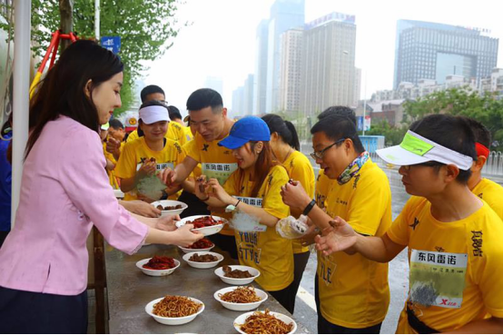 就算大雨倾城，亦赴汉马之约