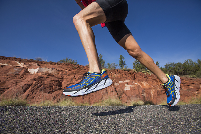 招募 | HOKA ONE ONE Clifton3试穿会 第一次体验松糕跑鞋