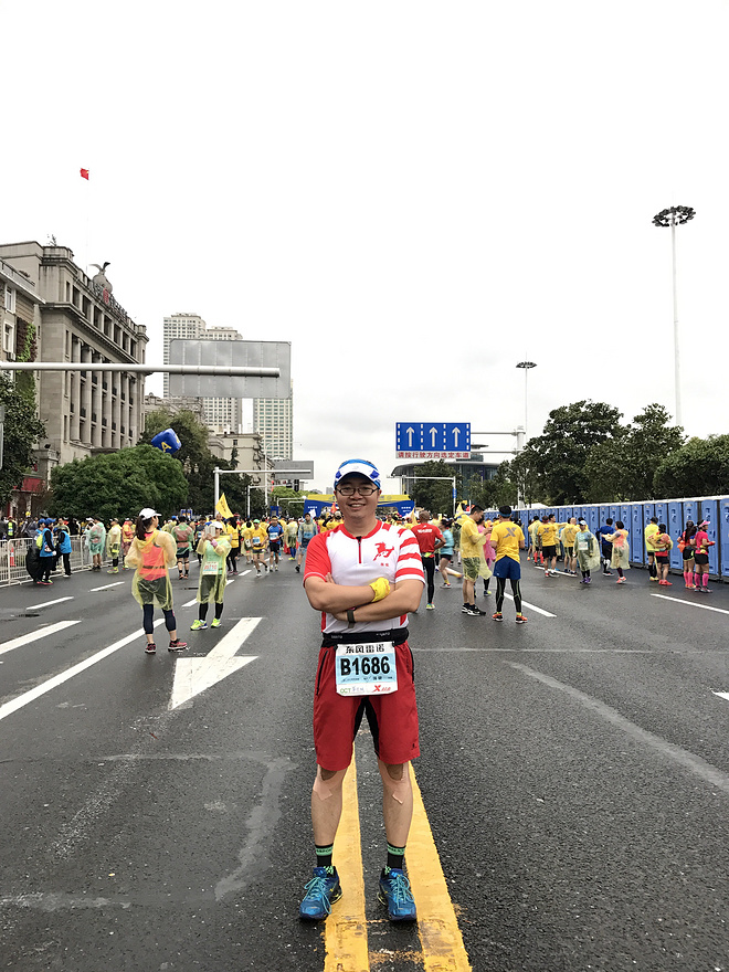 风雨武汉，泪洒江城
